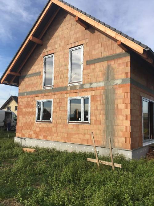 Novostavba - Frýdek - Místek, Staré Město - plastová okna, HS portál, domovní dveře Hörmann